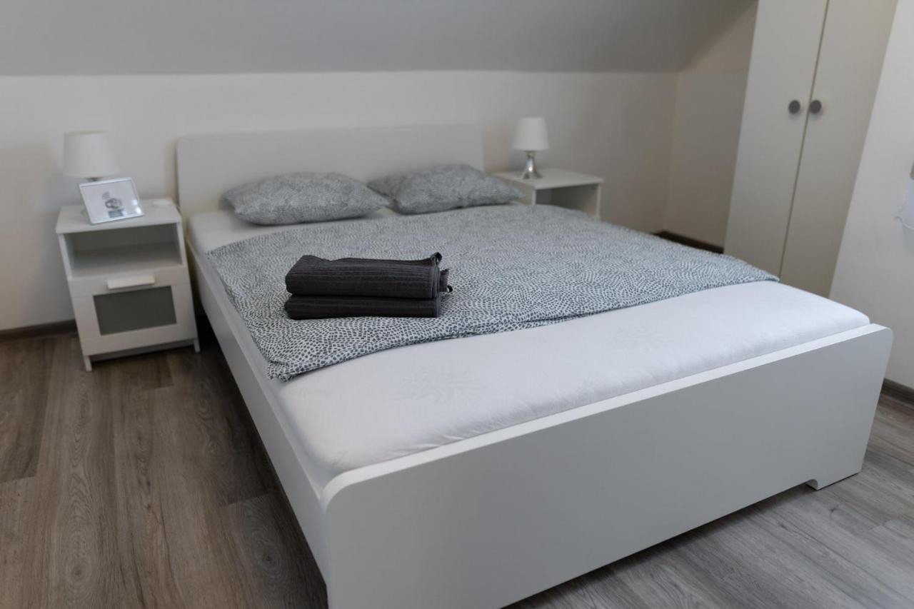 Oliver 22 Apartman Fonyód المظهر الخارجي الصورة